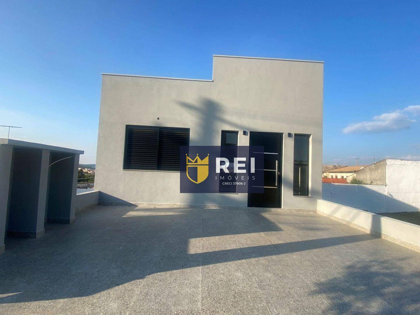 Casa à venda com 3 quartos, 110m² - Foto 4