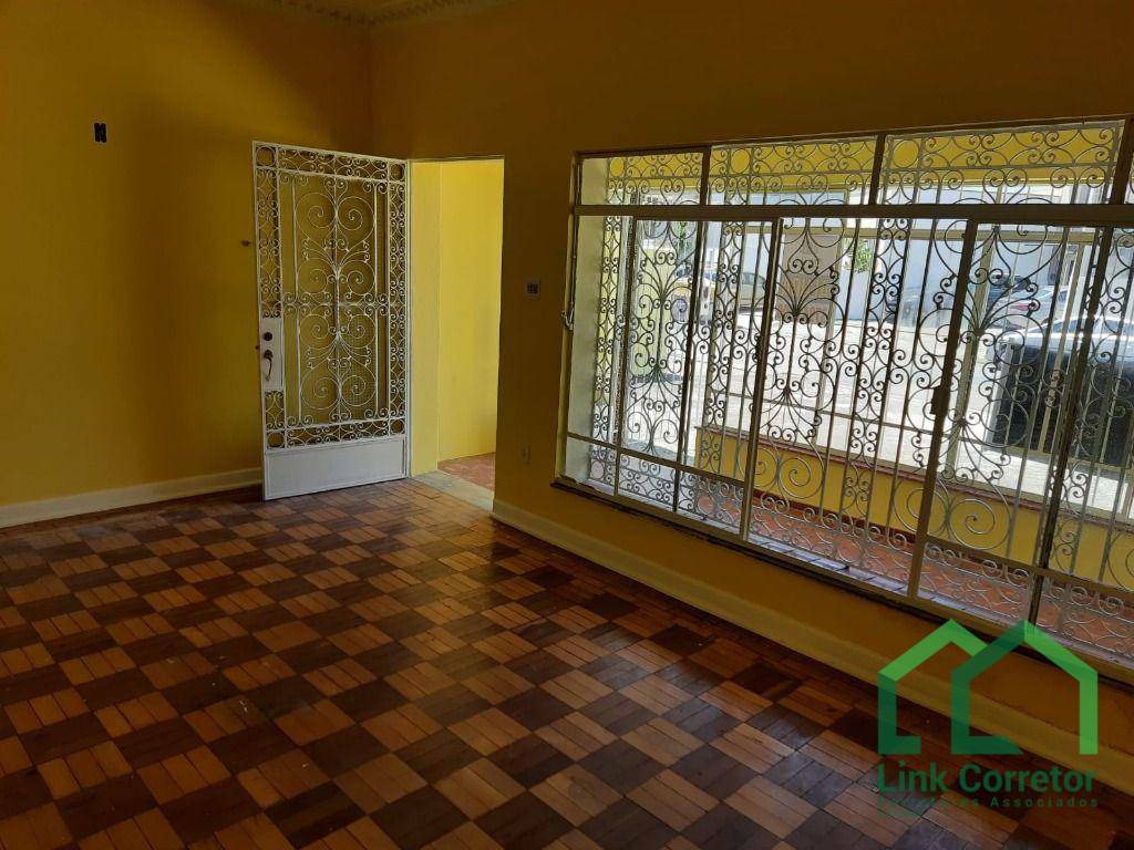 Casa para alugar com 3 quartos, 150m² - Foto 11