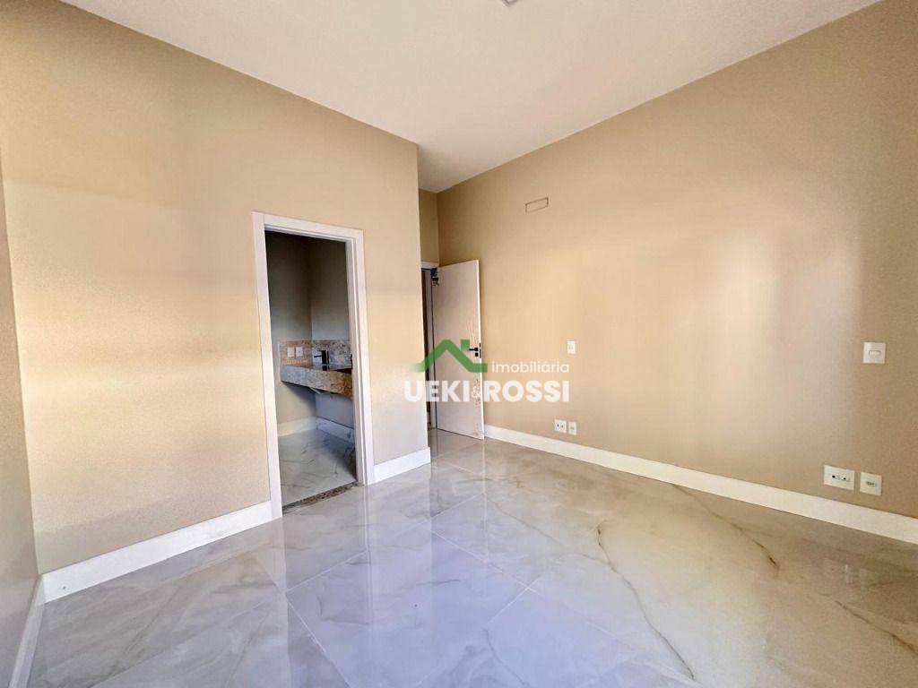 Casa de Condomínio à venda com 3 quartos, 190m² - Foto 5