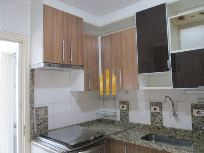 Apartamento à venda com 2 quartos, 57m² - Foto 4