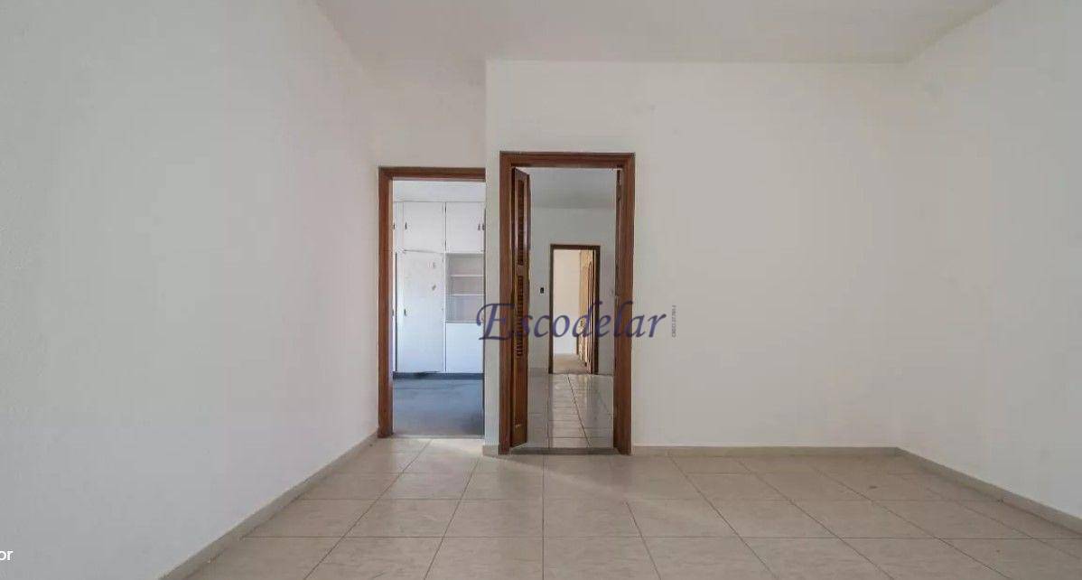 Casa à venda com 3 quartos, 500m² - Foto 8