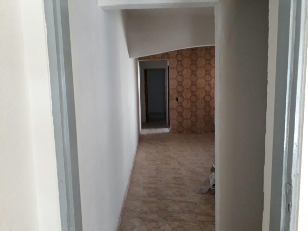 Casa à venda com 2 quartos, 150m² - Foto 4