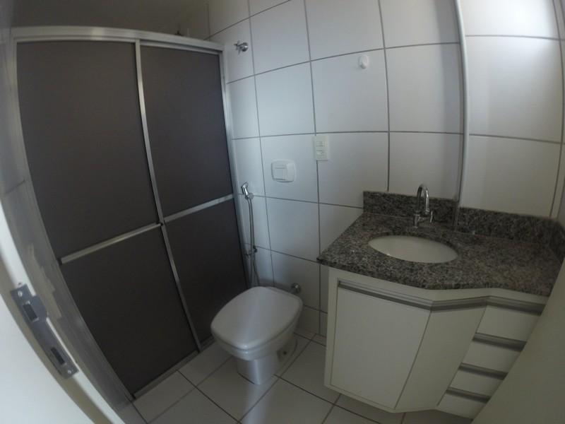 Apartamento para alugar com 2 quartos, 68m² - Foto 9