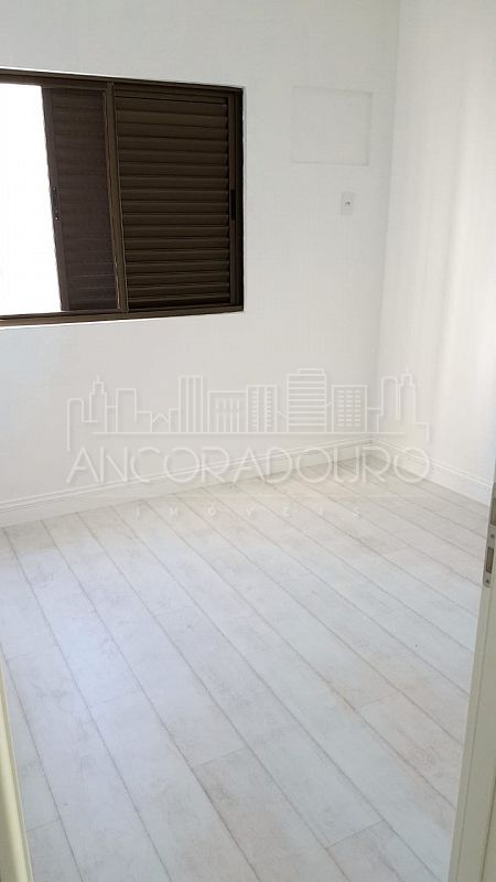 Apartamento à venda com 3 quartos, 133m² - Foto 8