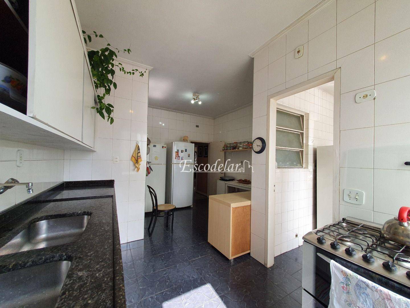 Apartamento à venda com 3 quartos, 214m² - Foto 15