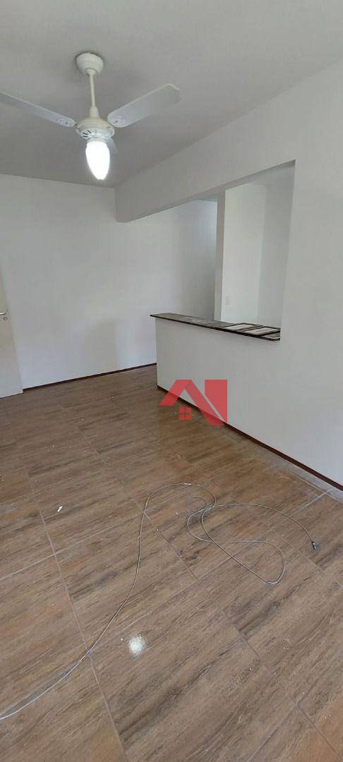 Apartamento à venda com 2 quartos, 50m² - Foto 4