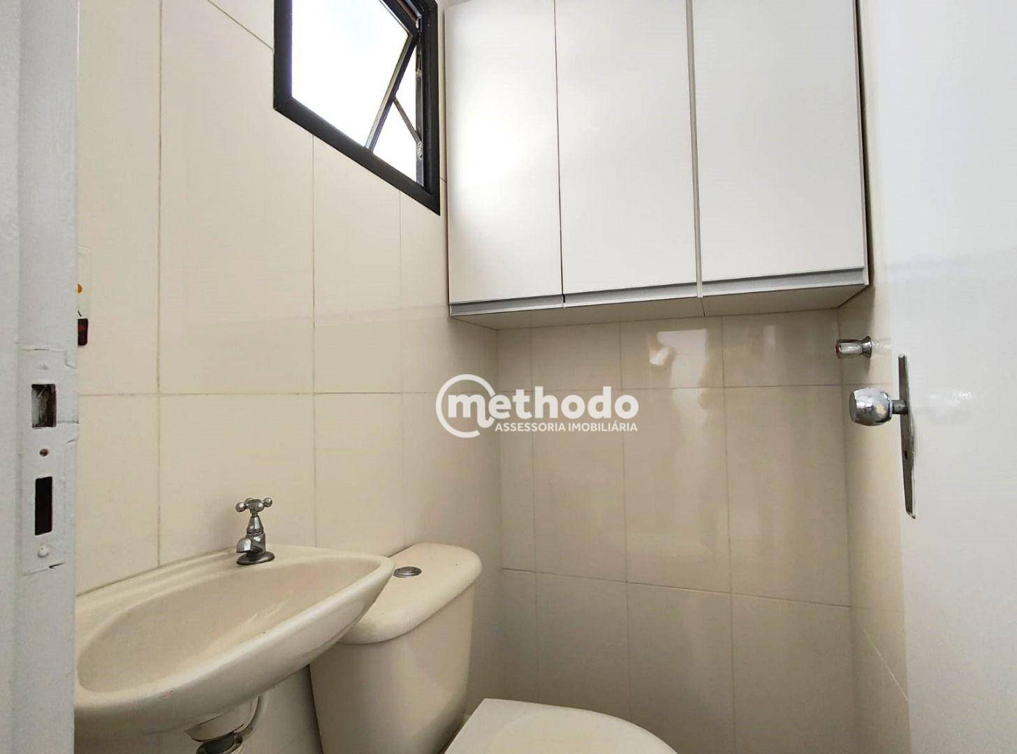 Apartamento para alugar com 3 quartos, 93m² - Foto 11