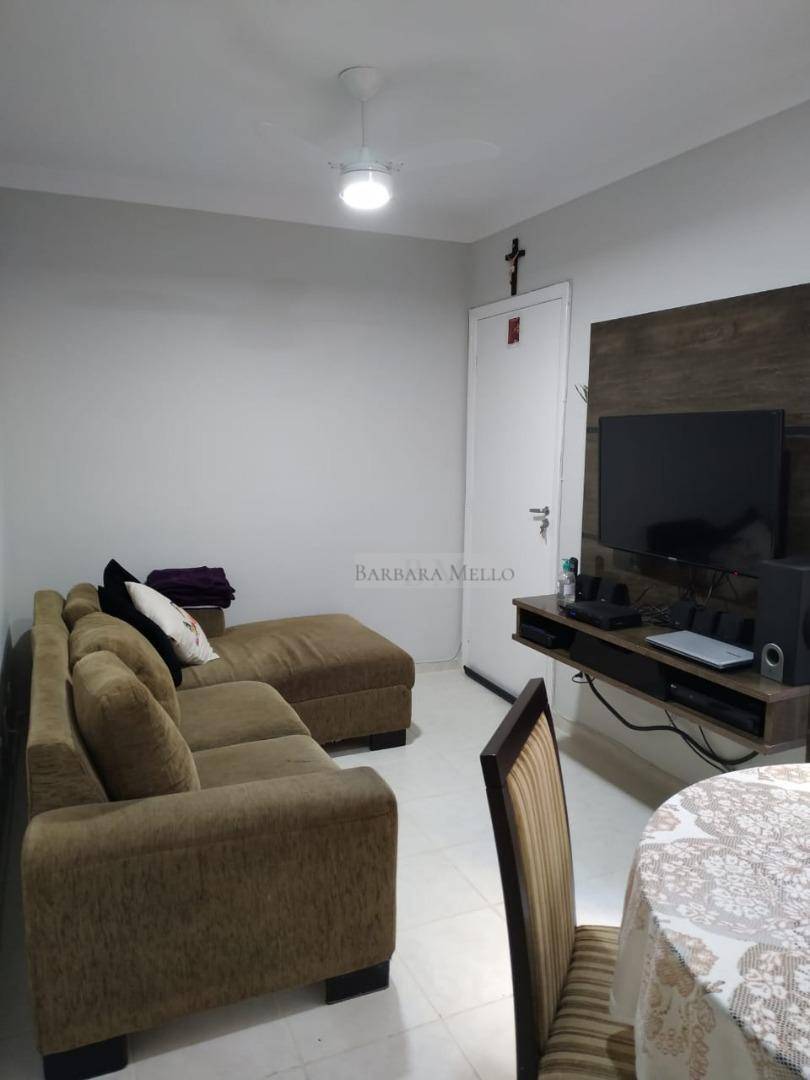 Apartamento à venda com 2 quartos, 45m² - Foto 13