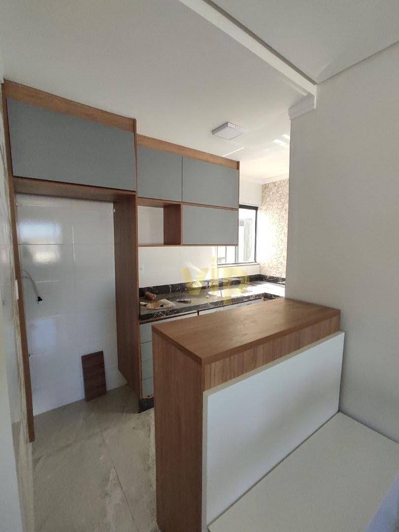 Apartamento à venda com 3 quartos, 150m² - Foto 6