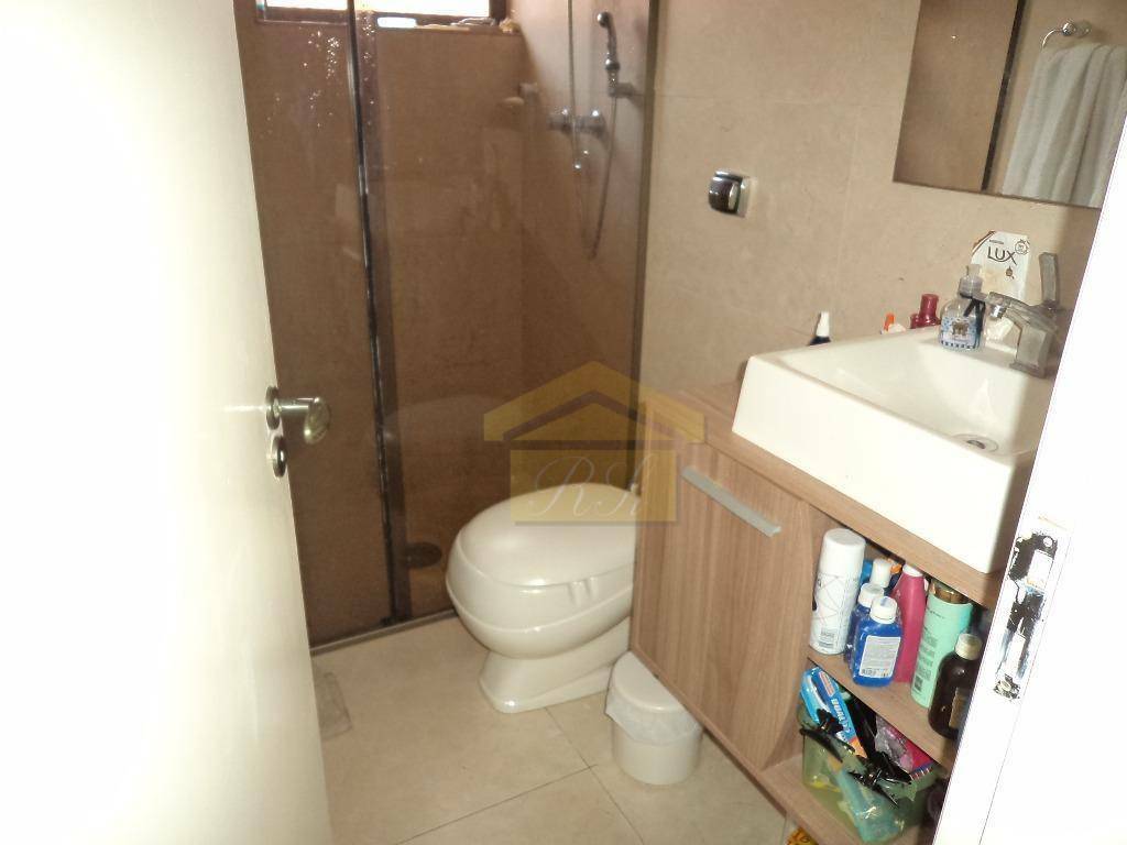 Casa à venda com 3 quartos, 300m² - Foto 15