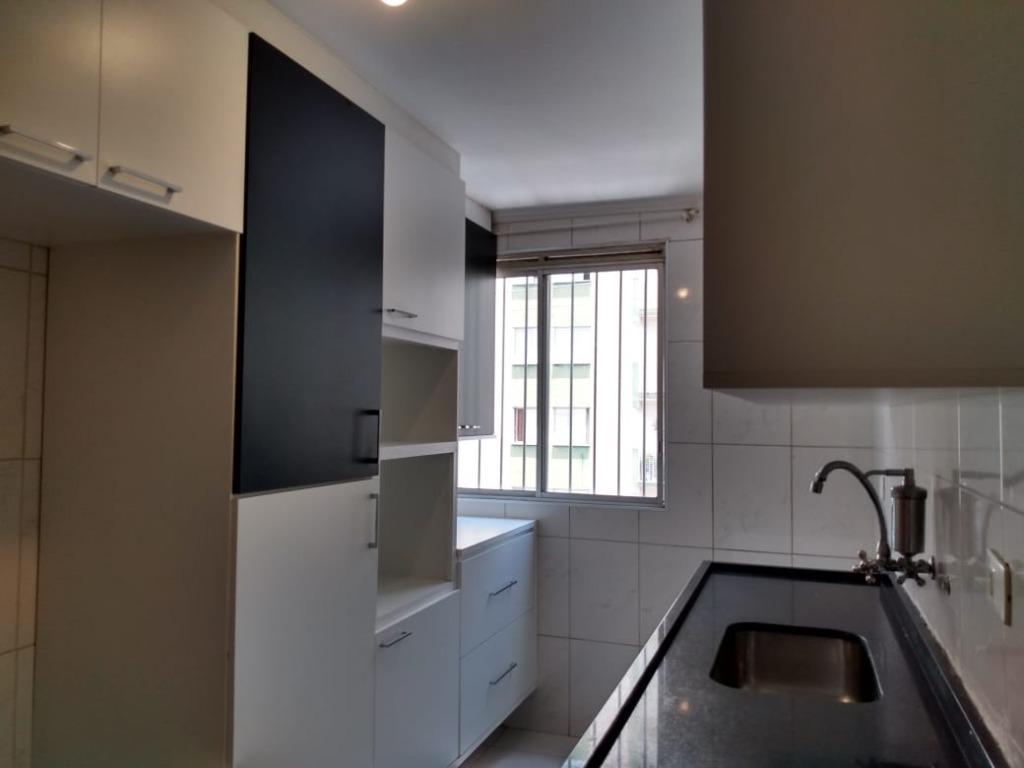 Apartamento à venda com 2 quartos, 62m² - Foto 6