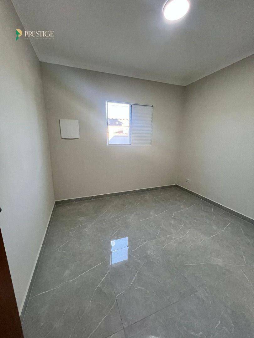 Casa à venda com 2 quartos, 65m² - Foto 17