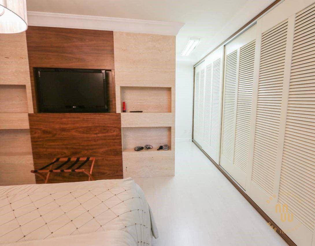 Cobertura à venda com 4 quartos, 331m² - Foto 35