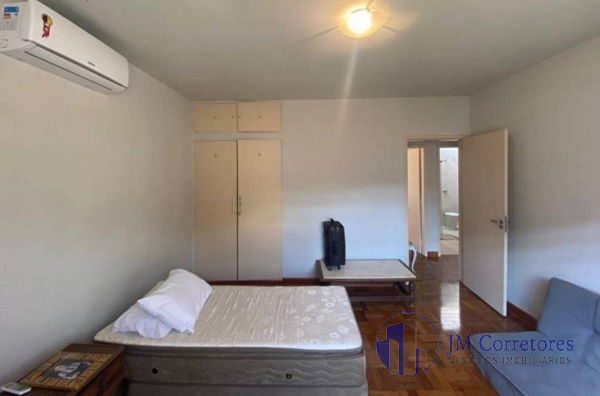 Casa à venda com 3 quartos, 192m² - Foto 11