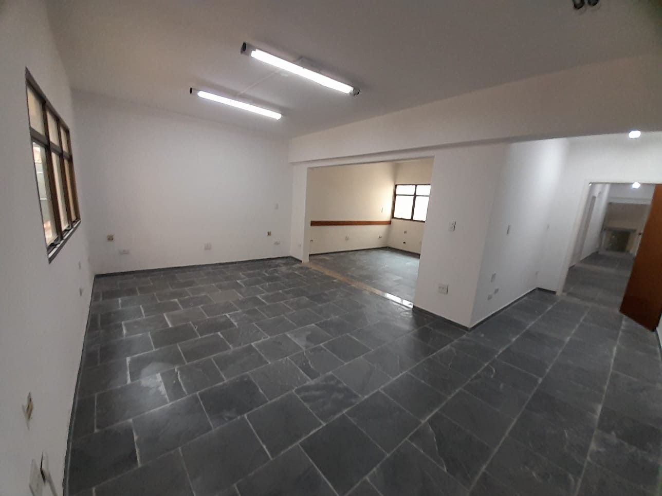 Prédio Inteiro à venda, 269m² - Foto 2