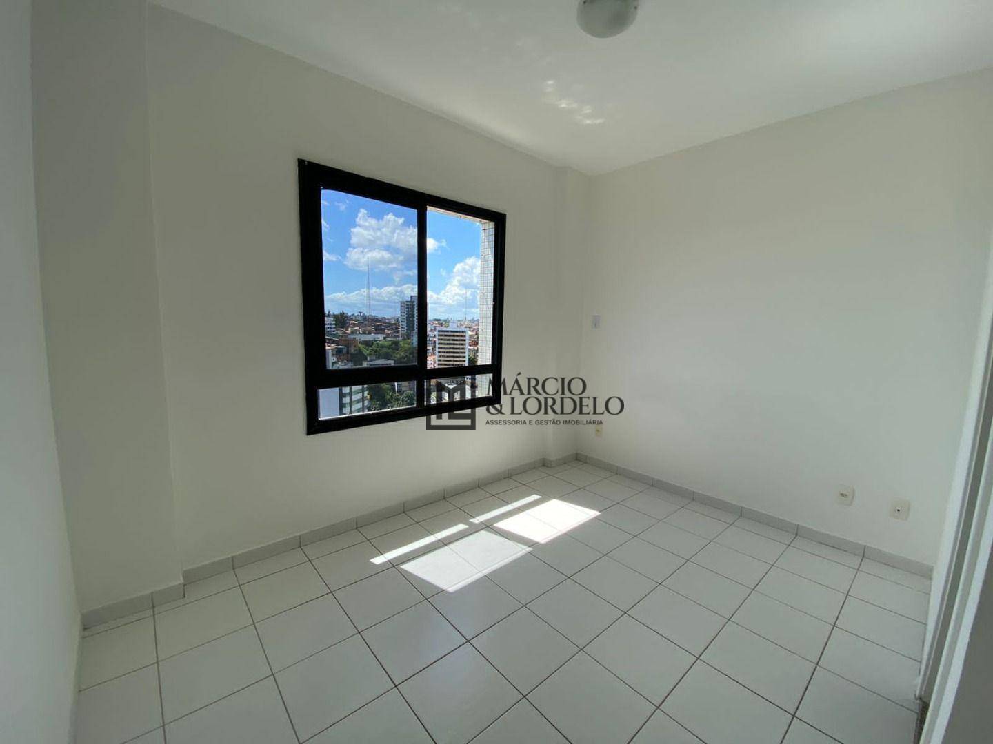 Apartamento à venda com 2 quartos, 64m² - Foto 7