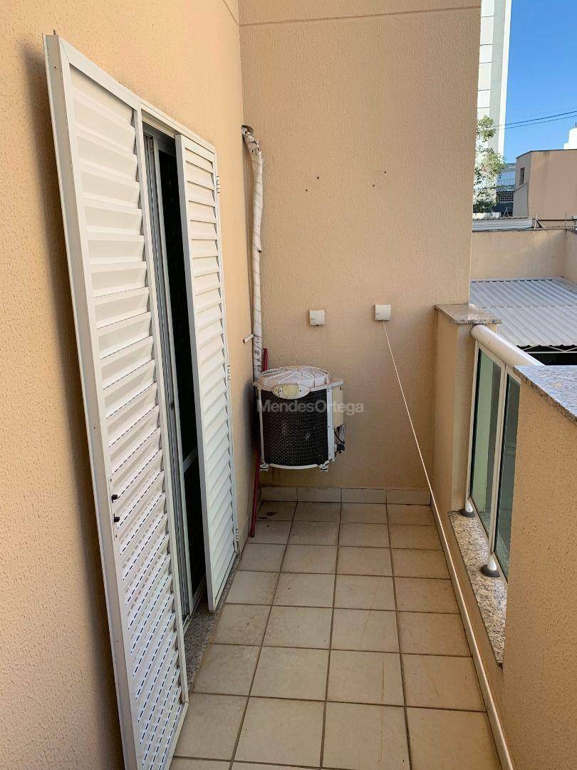 Apartamento à venda com 3 quartos, 104m² - Foto 19