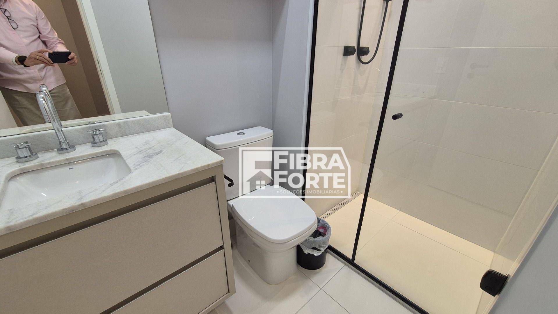 Apartamento à venda com 3 quartos, 135m² - Foto 13