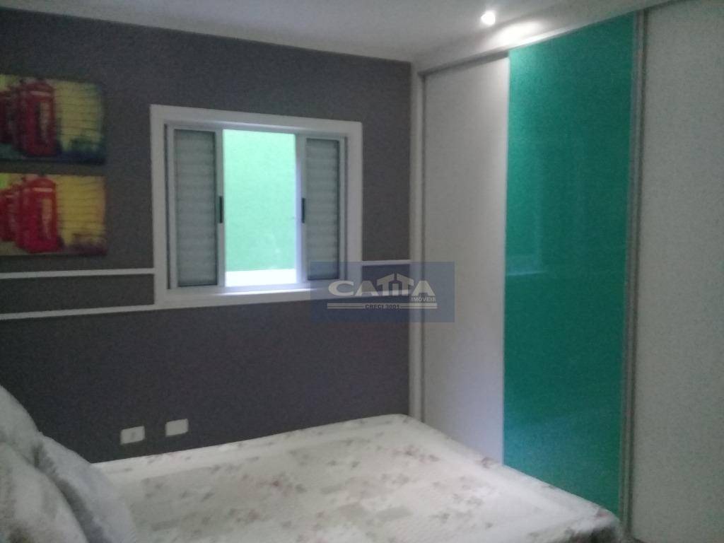 Sobrado à venda com 2 quartos, 320m² - Foto 13