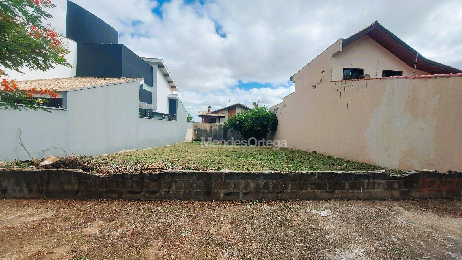 Terreno, 390 m² - Foto 1