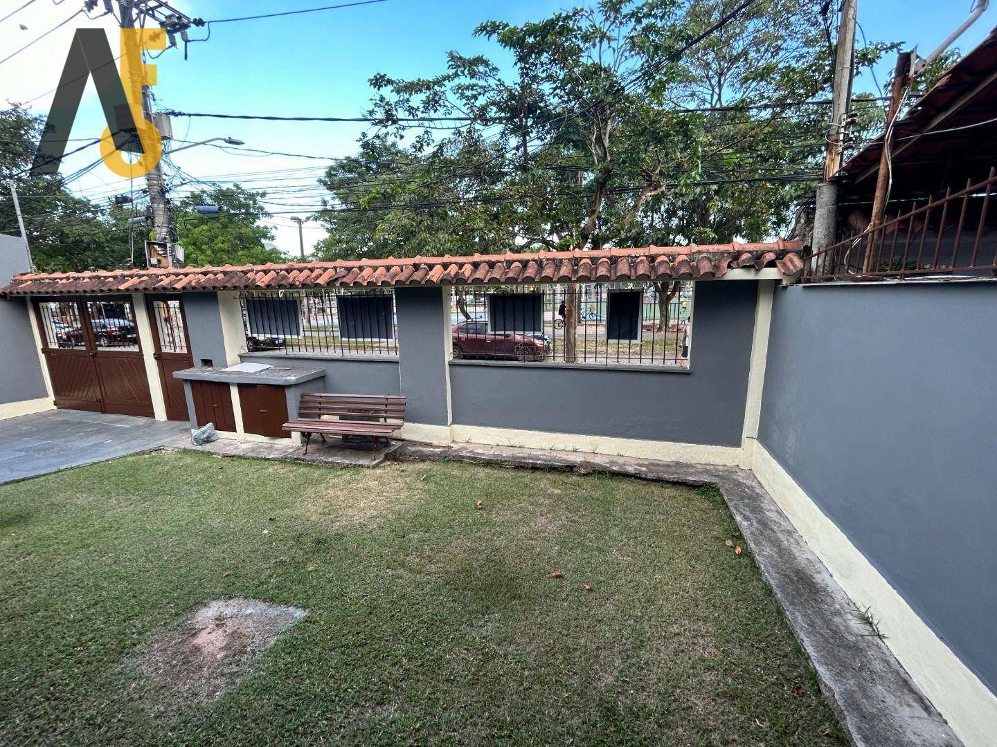 Casa à venda com 2 quartos, 85m² - Foto 32