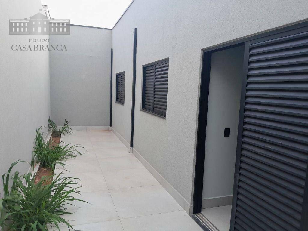 Casa à venda com 3 quartos, 187m² - Foto 16