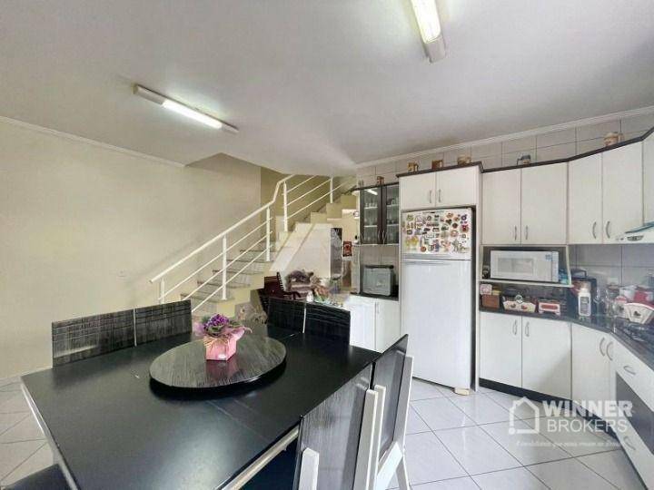 Sobrado à venda com 5 quartos, 225m² - Foto 6