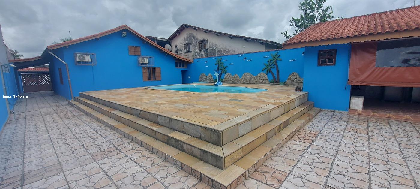 Casa à venda com 4 quartos, 600m² - Foto 1