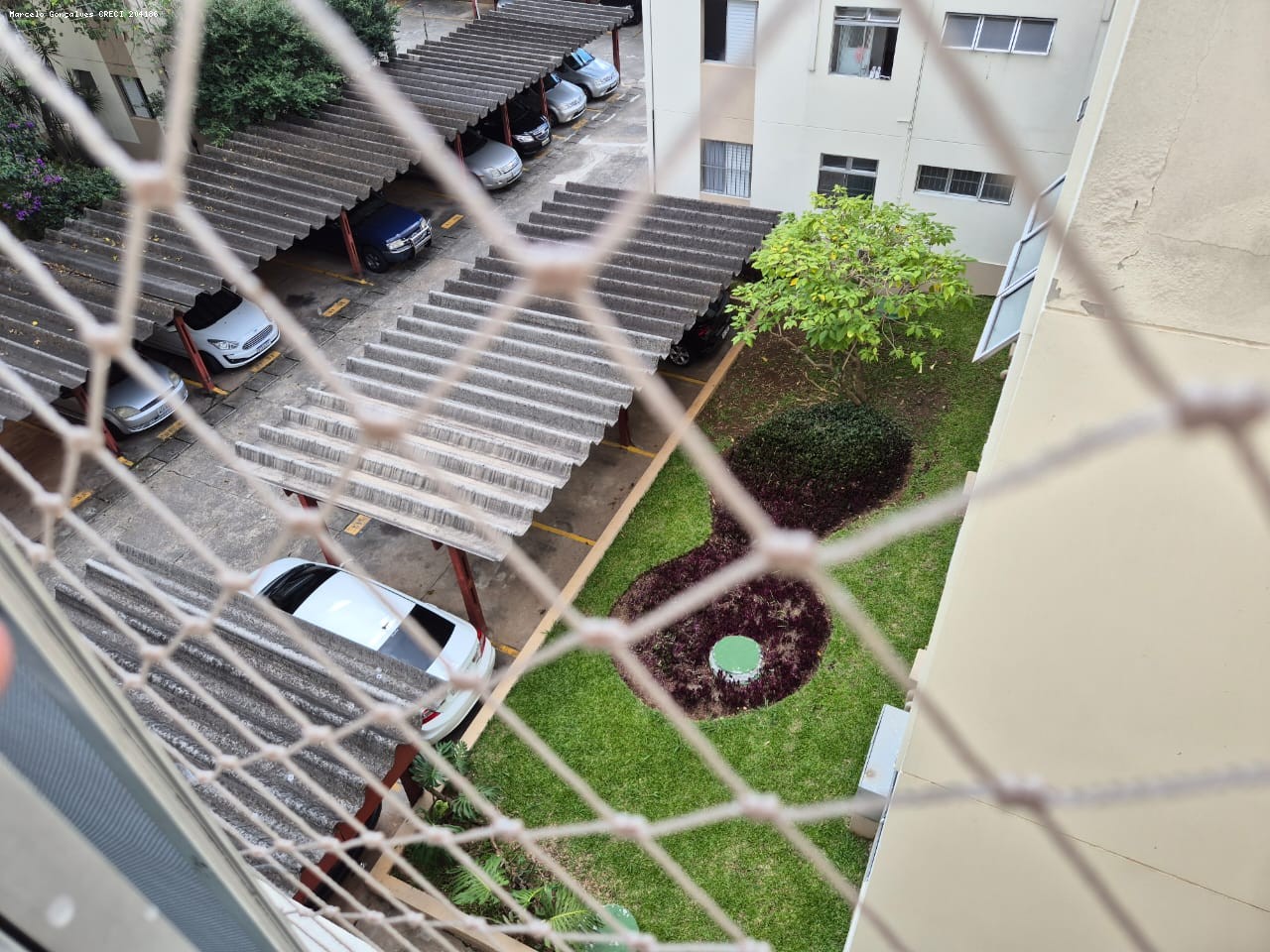 Apartamento à venda com 2 quartos, 60m² - Foto 9