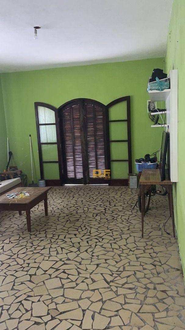 Sobrado à venda com 4 quartos, 250M2 - Foto 11