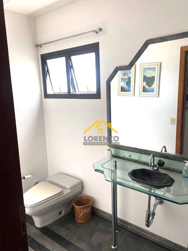 Apartamento à venda com 3 quartos, 225m² - Foto 19