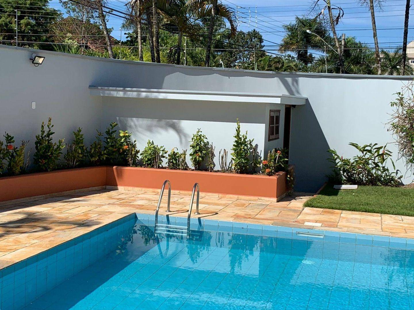 Casa à venda com 4 quartos, 450m² - Foto 10