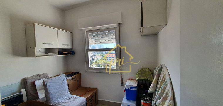 Apartamento à venda com 3 quartos, 140m² - Foto 17