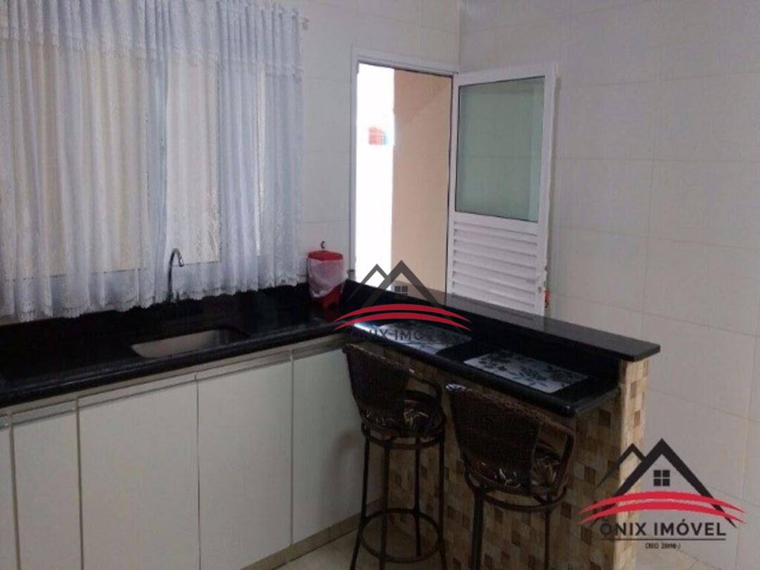 Casa à venda com 3 quartos, 160m² - Foto 10