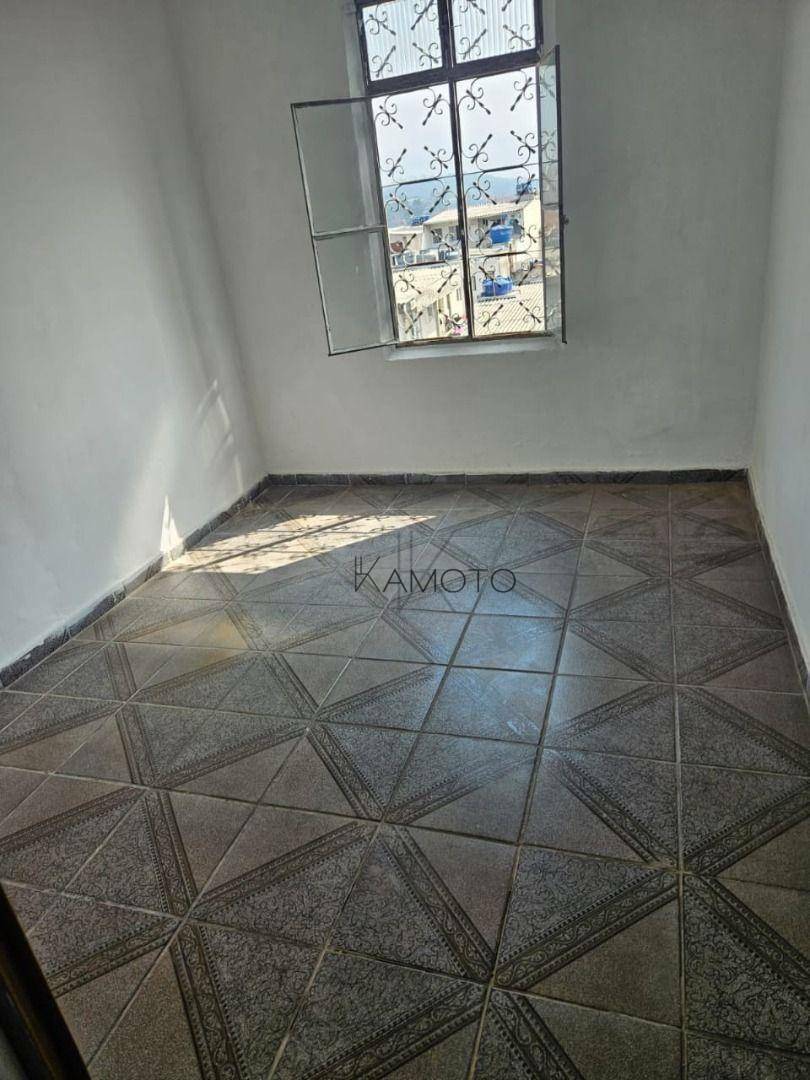 Apartamento à venda com 2 quartos, 40m² - Foto 10