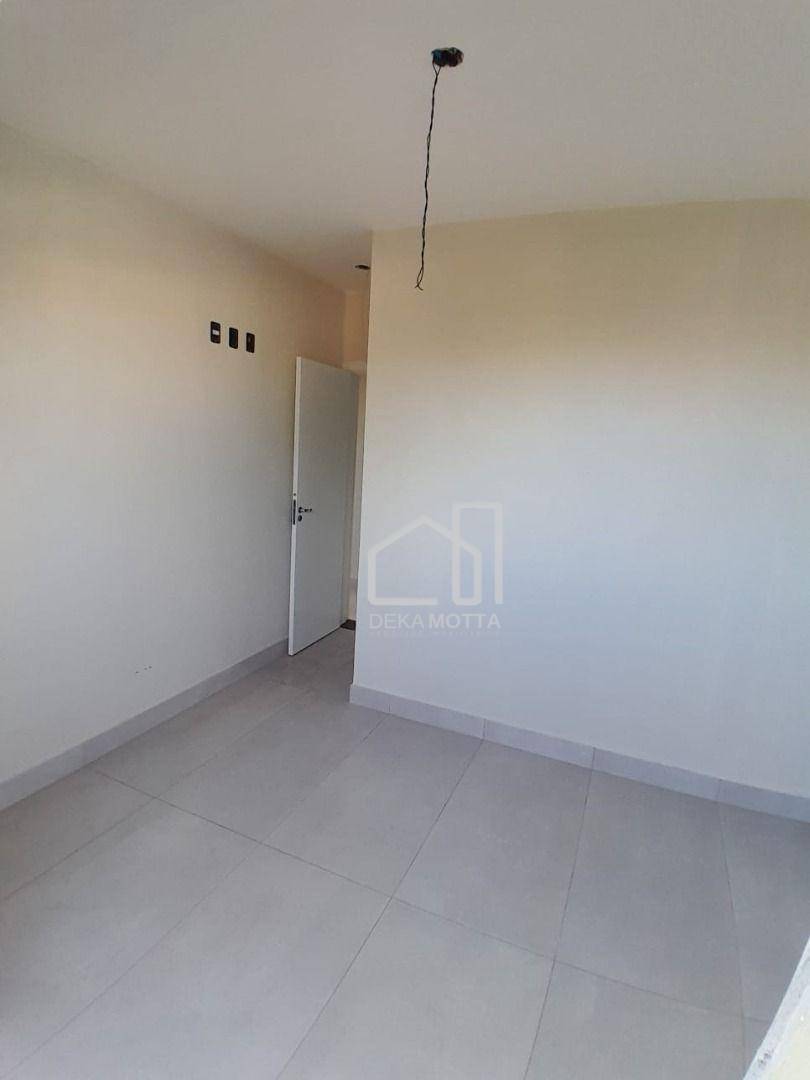 Apartamento à venda com 3 quartos, 82m² - Foto 22