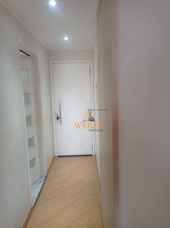 Apartamento à venda com 3 quartos, 76m² - Foto 12