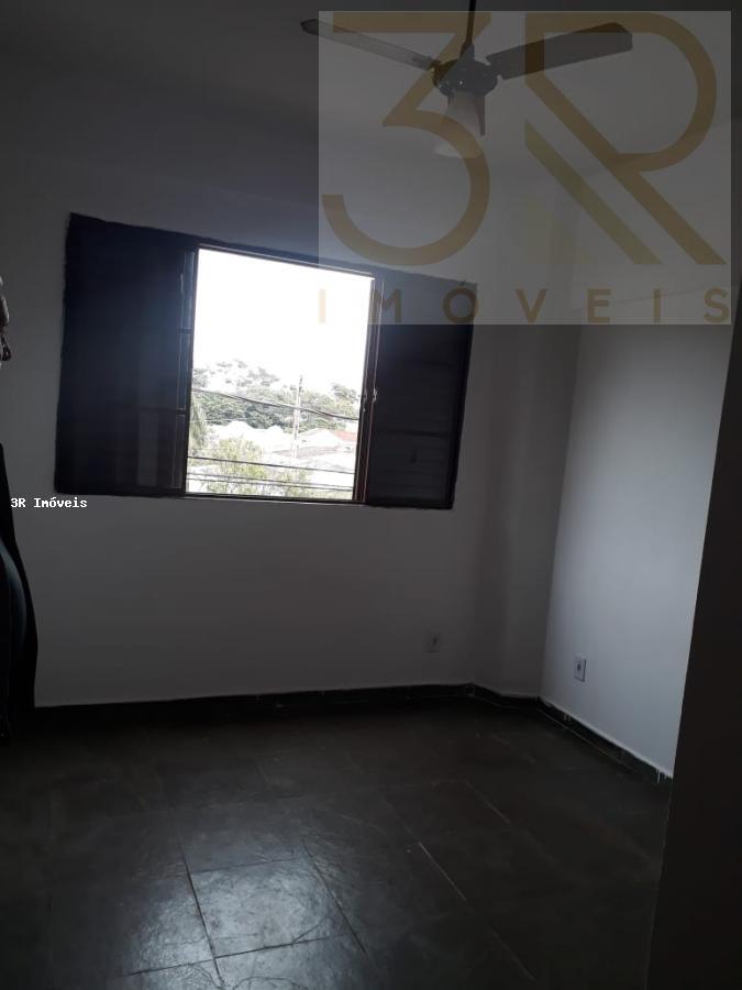 Apartamento à venda com 2 quartos, 72m² - Foto 6