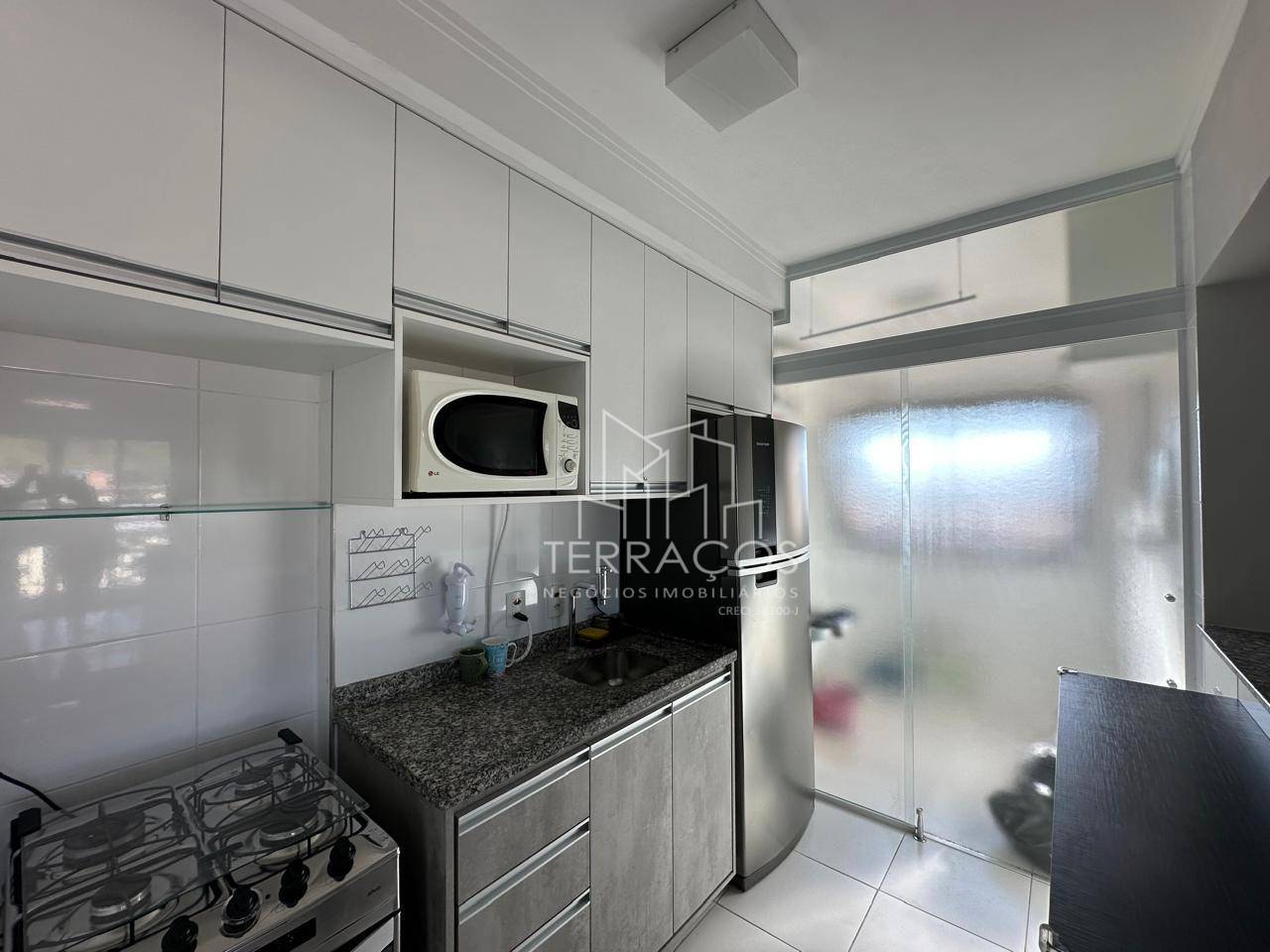 Apartamento para alugar com 3 quartos, 87m² - Foto 4