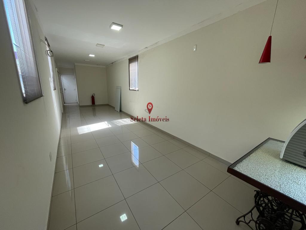 Conjunto Comercial-Sala à venda com 3 quartos, 670m² - Foto 29