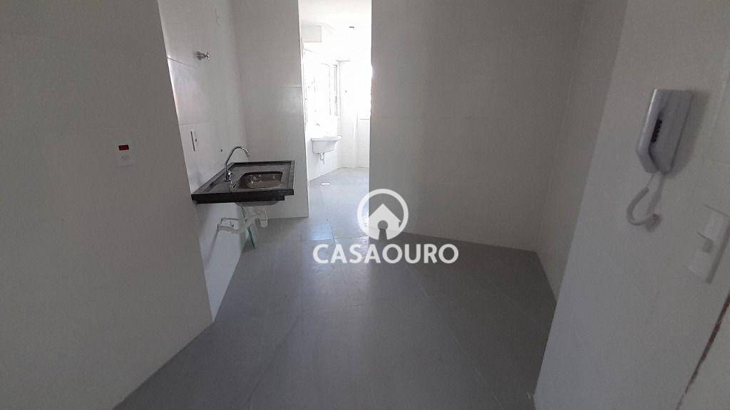 Apartamento à venda com 3 quartos, 101m² - Foto 17