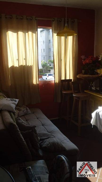 Apartamento à venda com 3 quartos, 83m² - Foto 4