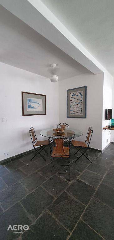 Casa à venda com 4 quartos, 150m² - Foto 3