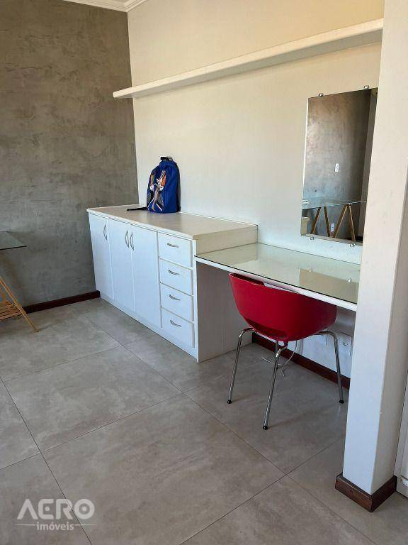 Casa à venda com 4 quartos, 382m² - Foto 20