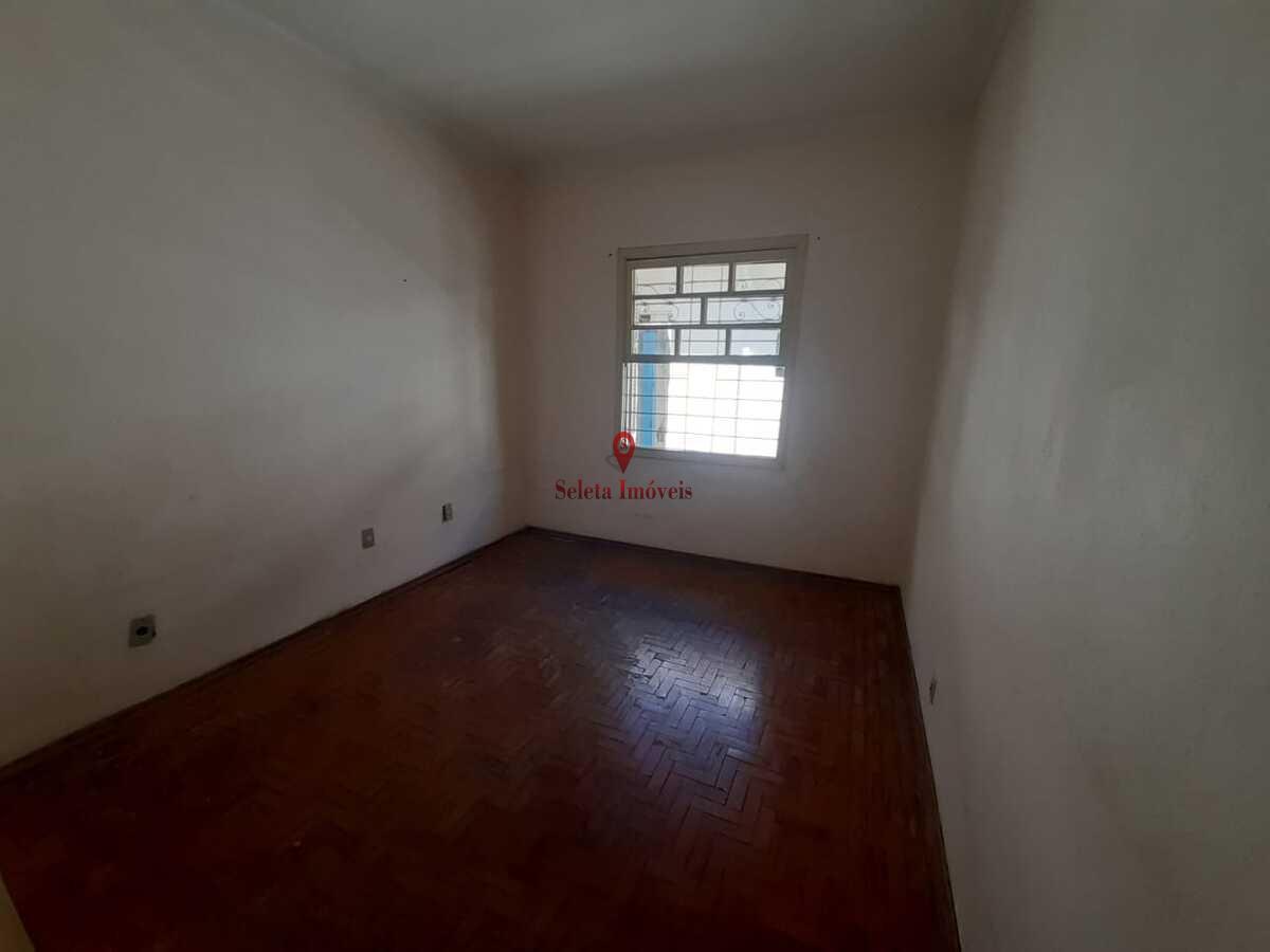 Casa à venda com 4 quartos, 372m² - Foto 17