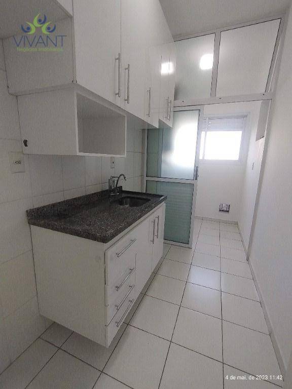 Apartamento para alugar com 3 quartos, 67m² - Foto 4
