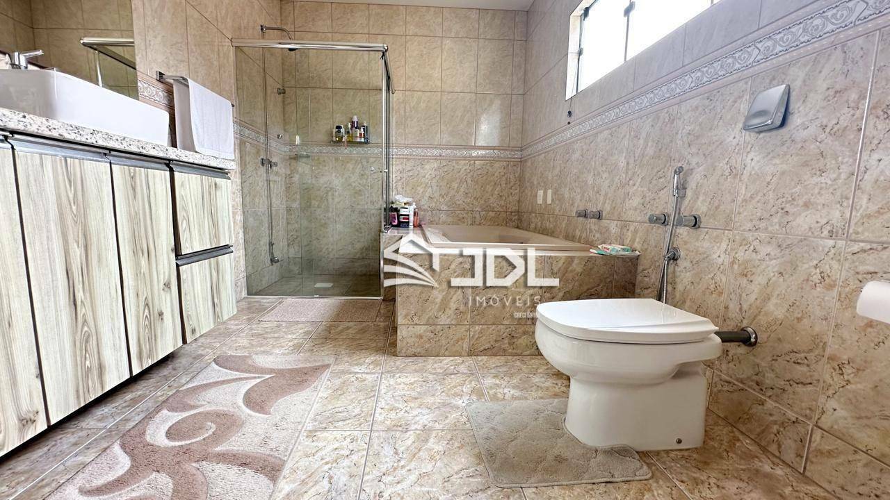 Casa à venda com 4 quartos, 393M2 - Foto 15