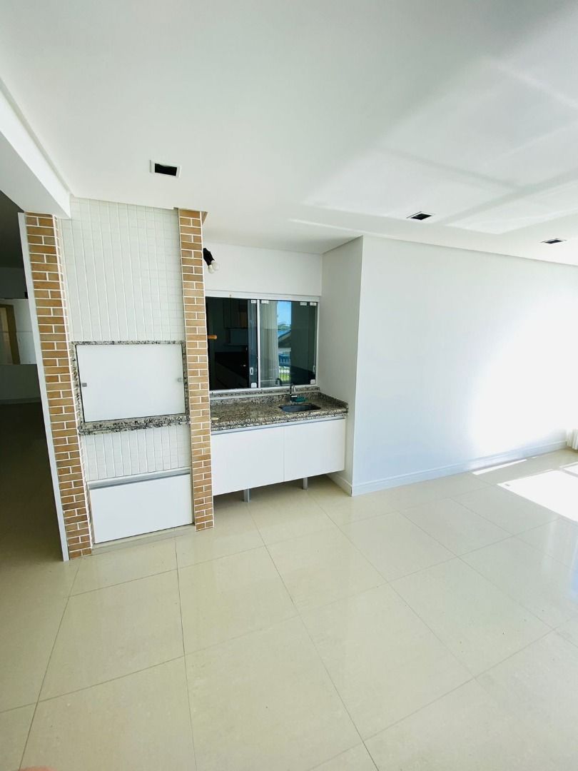 Apartamento à venda com 3 quartos, 133m² - Foto 20