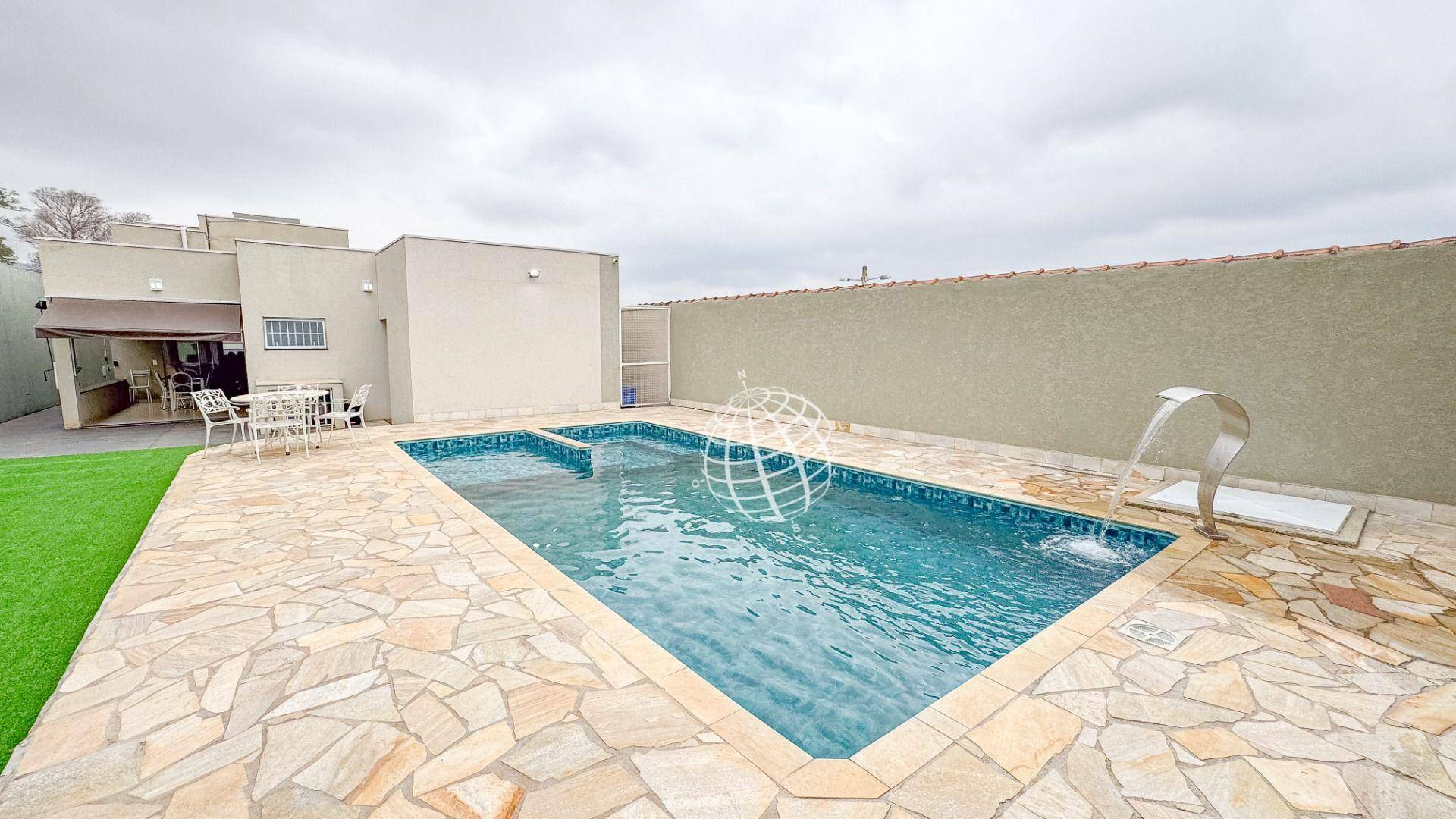 Casa à venda com 5 quartos, 320m² - Foto 30