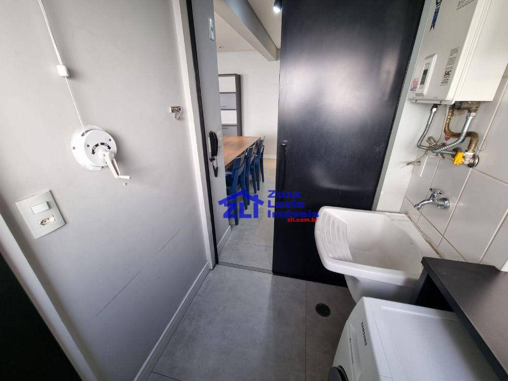 Apartamento à venda com 2 quartos, 83m² - Foto 2